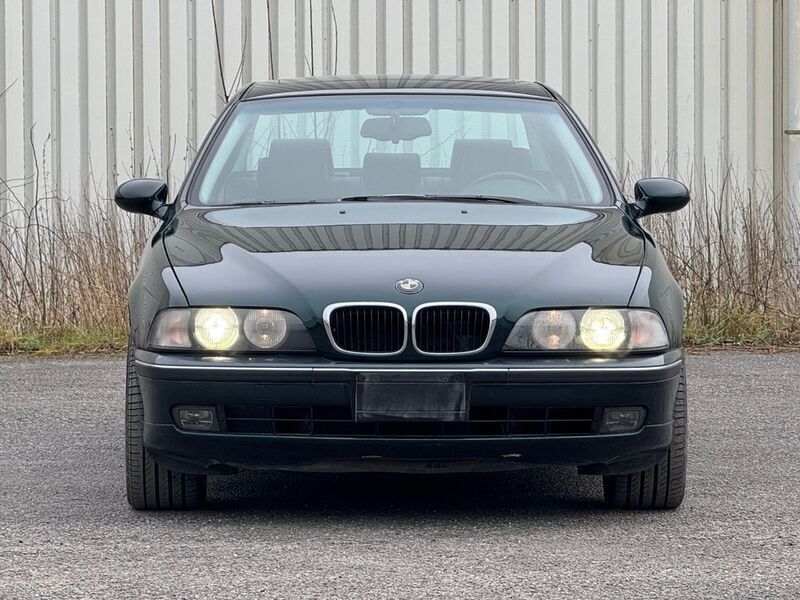 Grün Gebraucht 1998 BMW 540 Sport Line Limousine | 14.900 € (Superpreis) - Bild 1/4