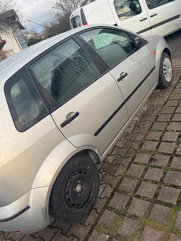 Gebraucht Ford Fiesta 70 PS (51 kW) 2005 Grau Kleinwagen