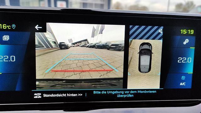 Gebraucht Peugeot e-208 Allure 100 kW (136 PS) 2021 Weiß Kleinwagen