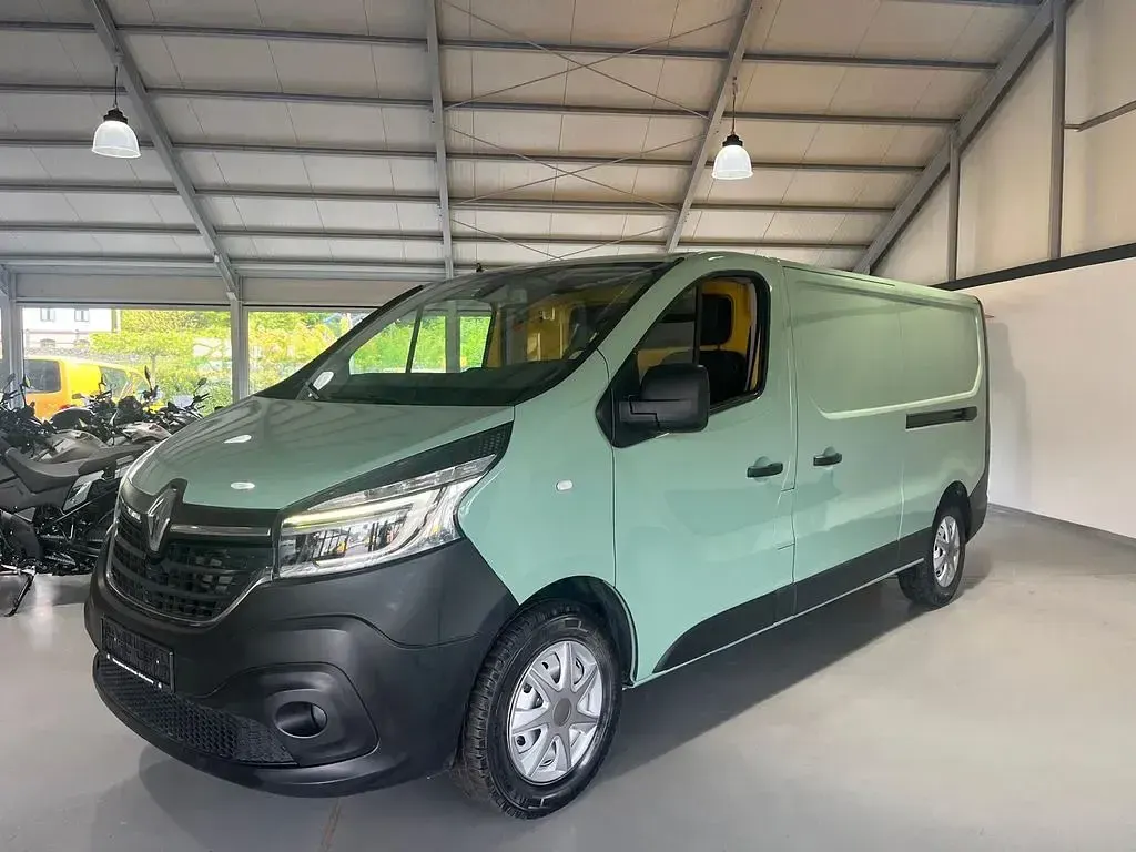 Gebraucht Renault Trafic 120 PS (88 kW) 2020 Van / Kleinbus