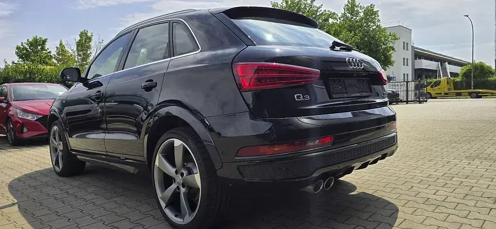 Gebraucht Audi Q3 S-Line 184 PS (135 kW) 2016 Schwarz SUV