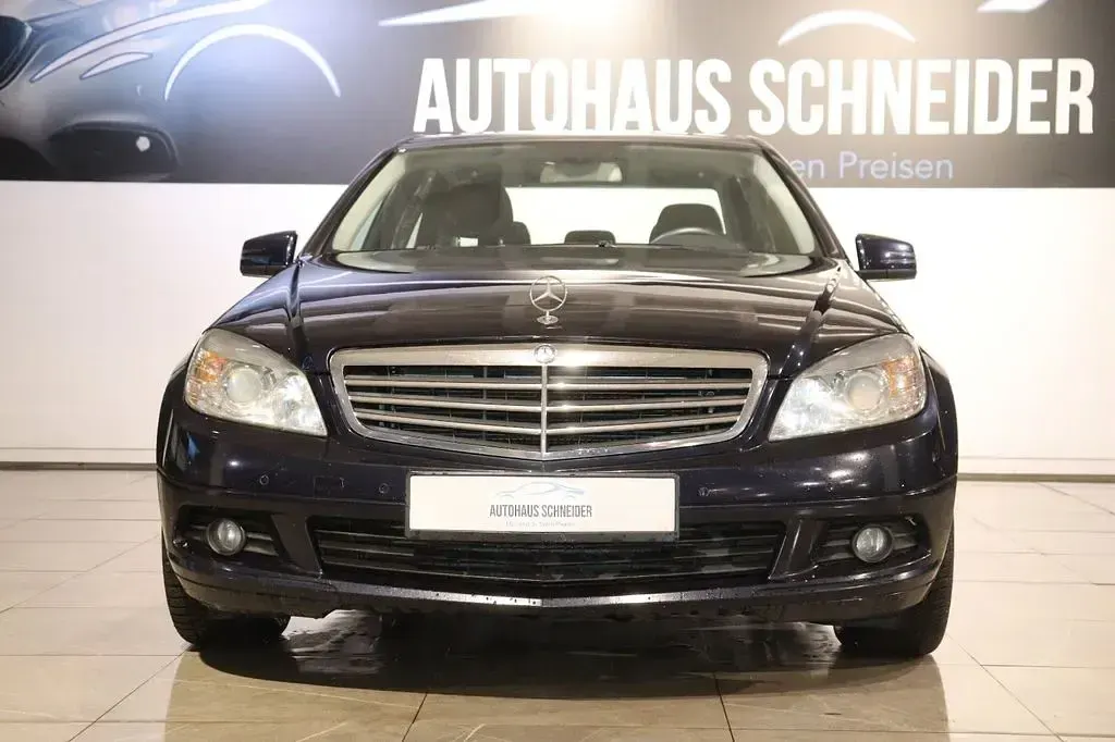 Gebraucht Mercedes C250 204 PS (150 kW) 2010 Blau Limousine