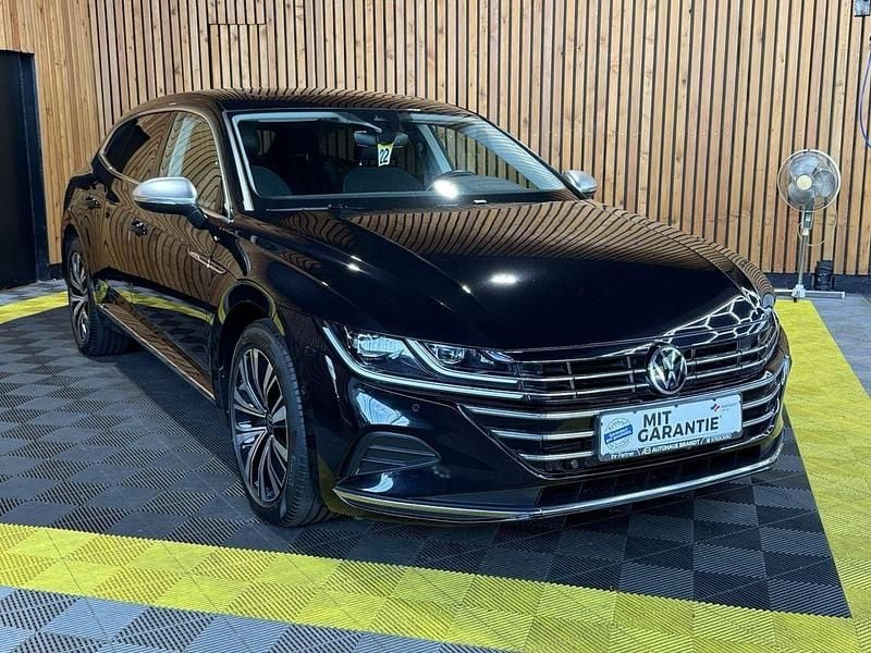 Gebraucht VW Arteon 218 PS (160 kW) 2022 Deep black perleffekt Kombi