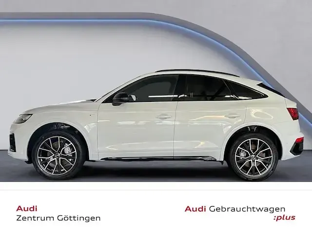 Gebraucht Audi Q5 Sportback Ambiente 265 PS (194 kW) 2022 Gletscherweiß metallic SUV