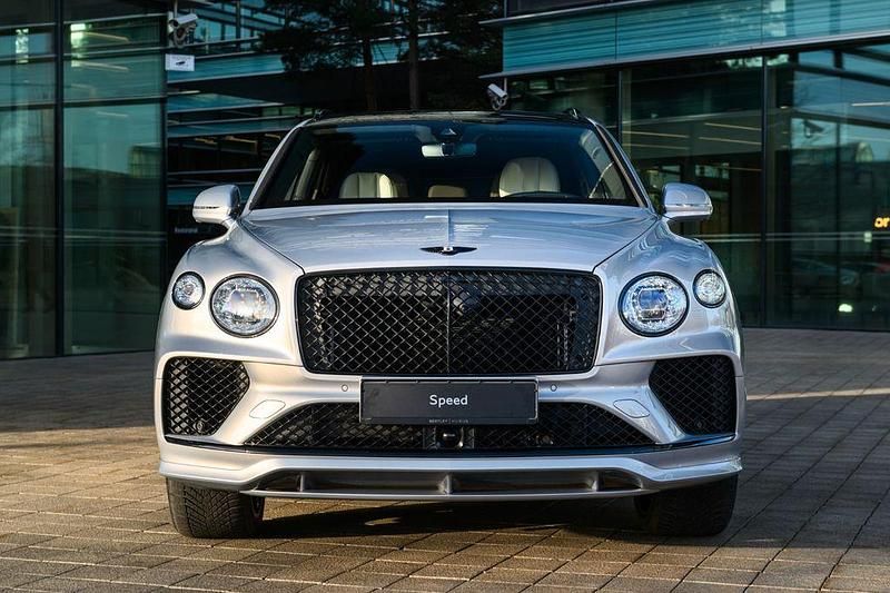 Gebraucht Bentley Bentayga 650 PS (478 kW) 2026 Silber SUV