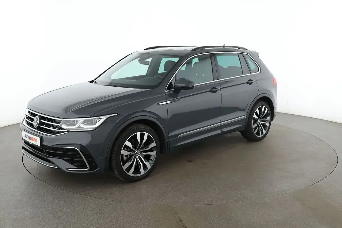 Gebraucht VW Tiguan R-line 190 PS (139 kW) 2023 SUV