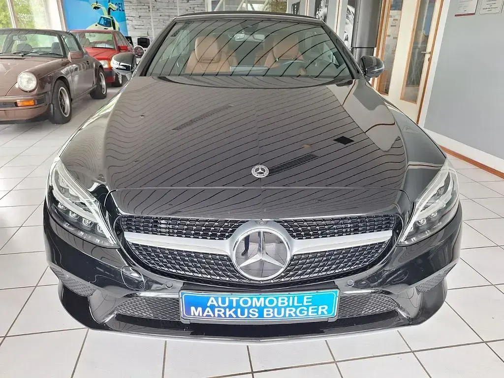 Gebraucht Mercedes C400 333 PS (244 kW) 2018 Schwarz Cabrio