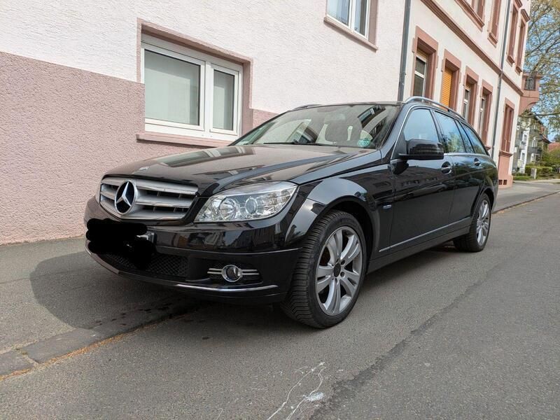 Schwarz Gebraucht 2011 Mercedes C200 Kombi | 6.900 € (Guter Preis) - Bild 1/4
