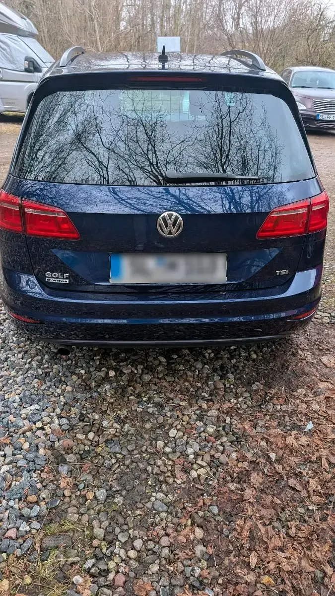 Gebraucht VW Golf Sound 110 PS (80 kW) 2017 Blau SUV