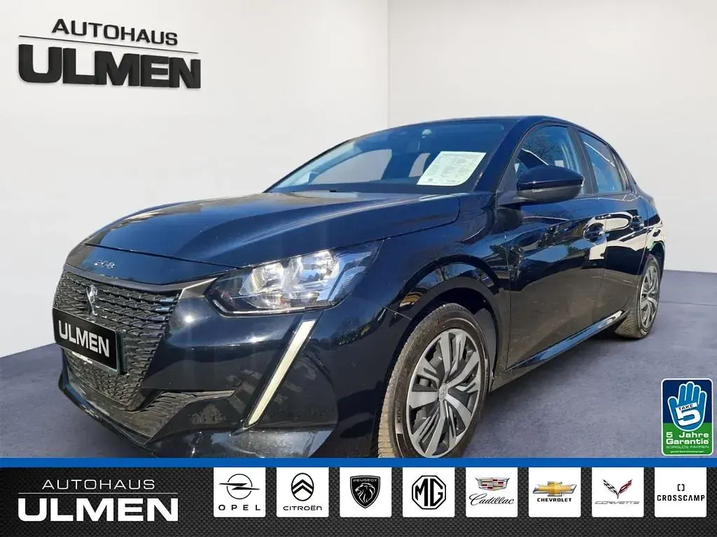Gebraucht Peugeot 208 Active 101 PS (74 kW) 2023 Schwarz Kleinwagen