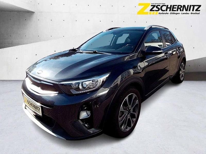 (abt) graphite (m) Gebraucht 2018 Kia Stonic Spirit SUV | 11.980 € (Guter Preis) - Bild 1/4