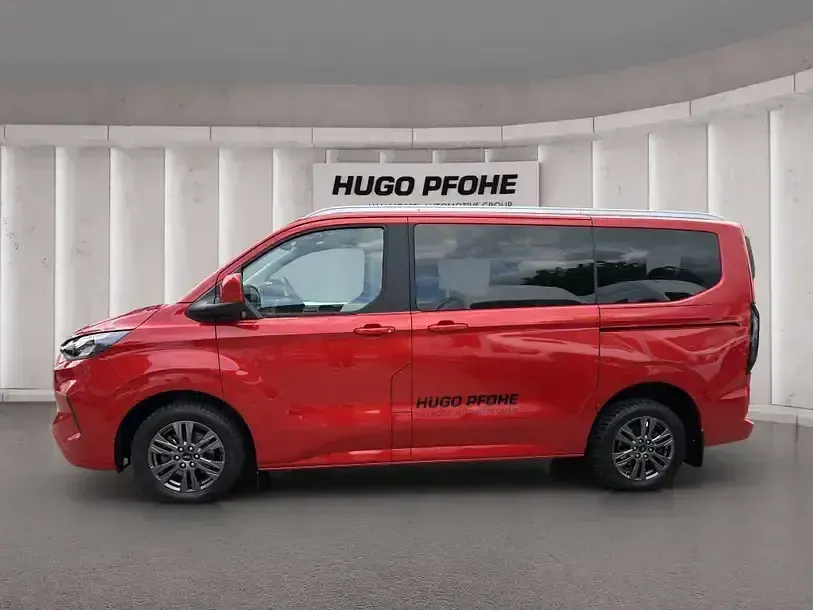 Gebraucht Ford Tourneo Custom Titanium 169 PS (124 kW) 2025 Artisan red (rot metallic) Van