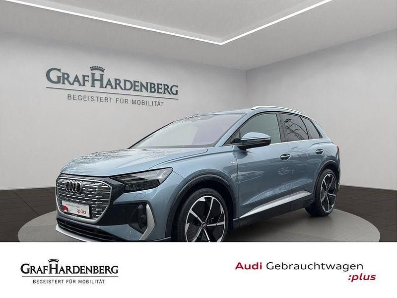 Geysirblau metallic Gebraucht 2021 Audi Q4 e-tron Ambiente SUV | 27.777 € (Etwas zu teuer) - Bild 1/4
