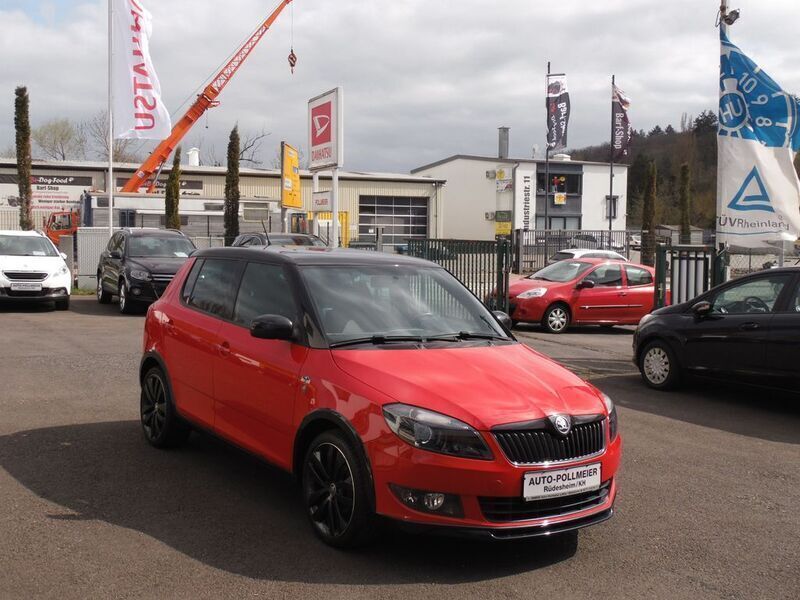 Rot Gebraucht 2014 Skoda Fabia Monte Carlo Limousine | 7.950 € (Fairer Preis) - Bild 1/3
