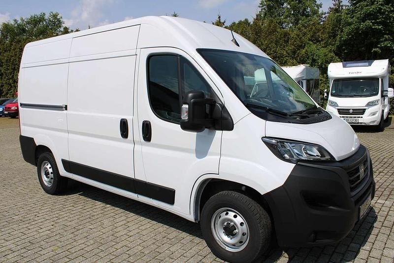 Gebraucht Fiat Ducato 140 PS (102 kW) 2023 Colore esterno (weiss Van