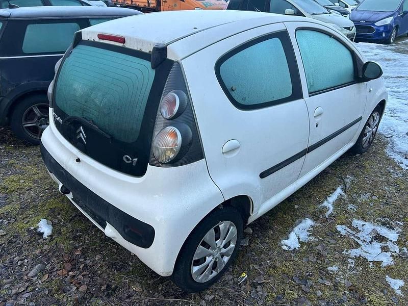 Gebraucht Citroën C1 68 PS (50 kW) 2011 Weiss 068 Kleinwagen