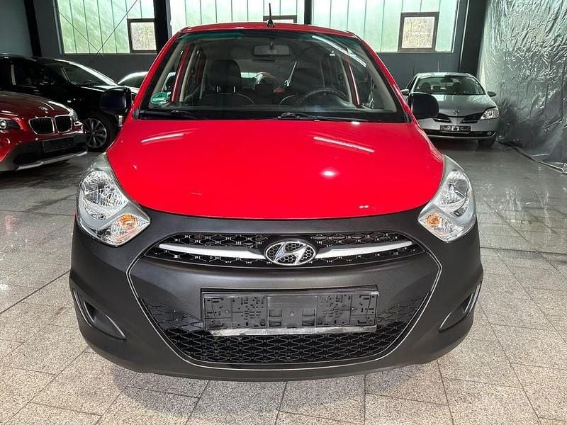 Gebraucht Hyundai i10 Edition+ 69 PS (50 kW) 2011 Rot Kleinwagen