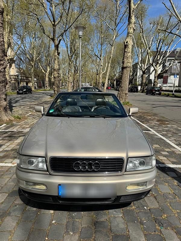 Beige Gebraucht 2000 Audi Cabriolet Cabrio | 11.900 € (Fairer Preis) - Bild 1/4