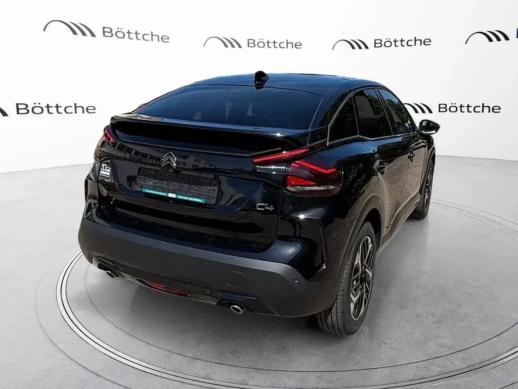 Gebraucht Citroën C4 PureTech 131 PS (96 kW) 2024 Lackierung schwarz perla nera/ SUV