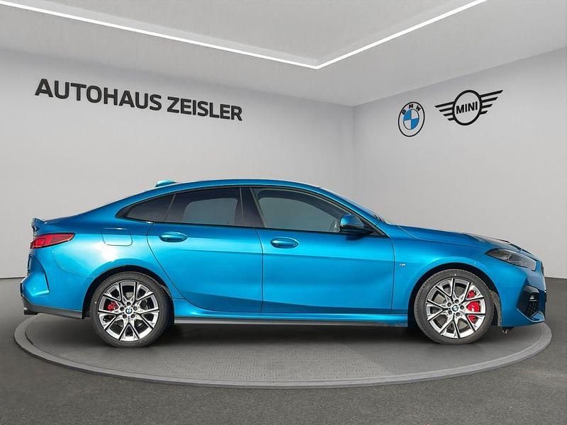 Gebraucht BMW 220 Shadowline 178 PS (130 kW) 2024 Snapper rocks blue Coupé