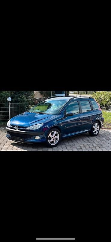 Blau Gebraucht 2005 Peugeot 206 Kombi | 2.500 € (Fairer Preis) - Bild 1/4