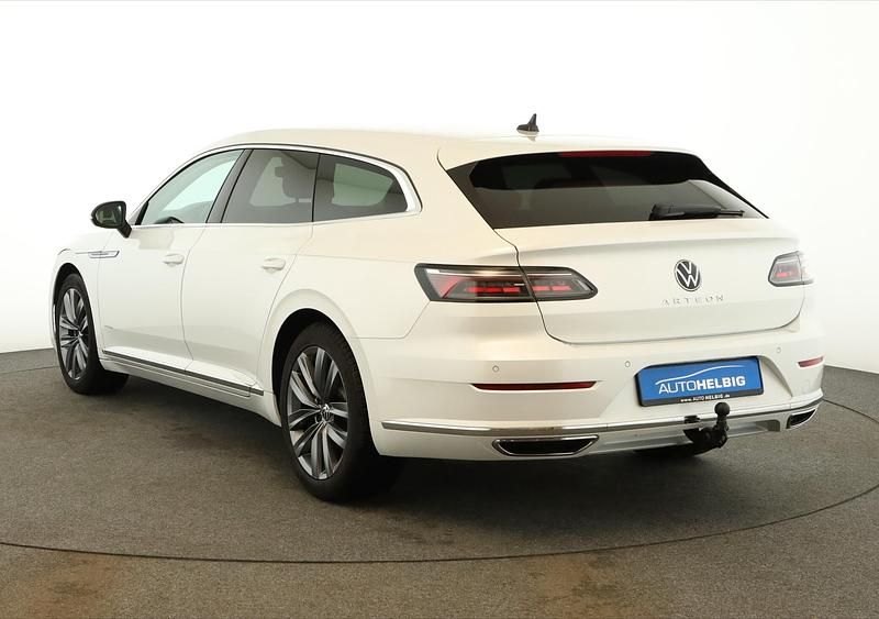Gebraucht VW Arteon Elegance 190 PS (139 kW) 2024 Oryxweiß perlmutteffekt