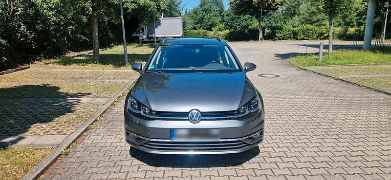 Gebraucht VW Golf VII 150 PS (110 kW) 2019 Grau Kombi