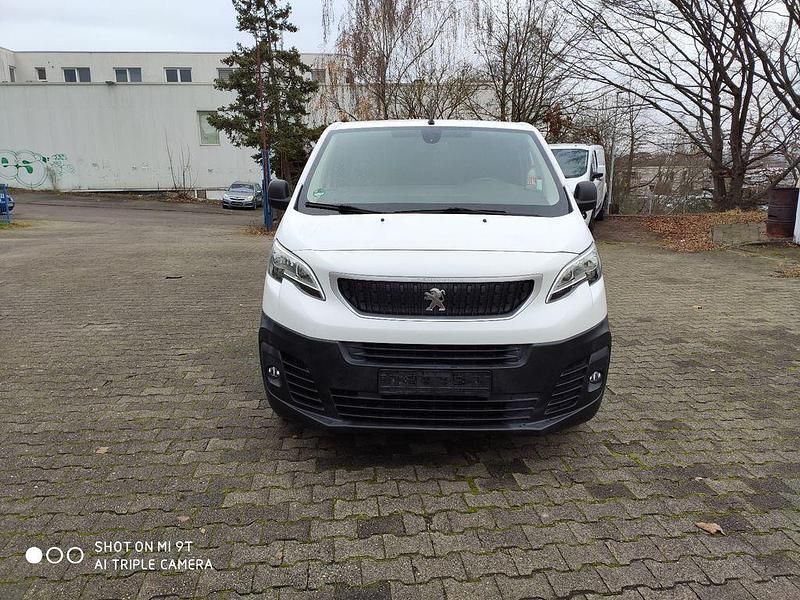 Weiß Gebraucht 2017 Peugeot Expert Premium Van | 10.490 € (Guter Preis) - Bild 1/4