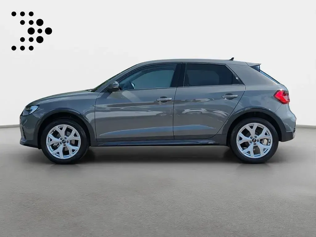 Gebraucht Audi A1 S-Line 150 PS (110 kW) 2025 Chronosgrau metallic SUV