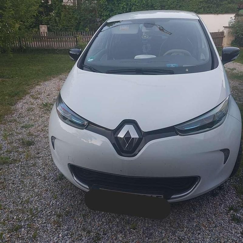 Weiß Gebraucht 2016 Renault Zoe Zen Kleinwagen | 5.500 € - Bild 1/4