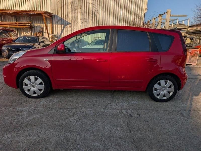 Gebraucht Nissan Note Acenta 110 PS (80 kW) 2010 Rot Kleinwagen