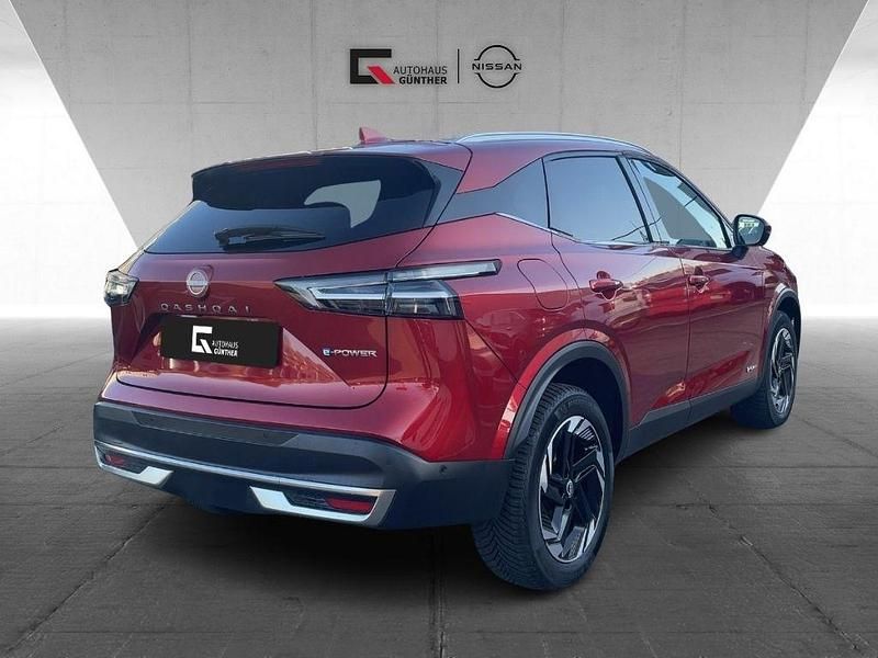 Gebraucht Nissan Qashqai Comfort 190 PS (139 kW) 2024 Rot SUV