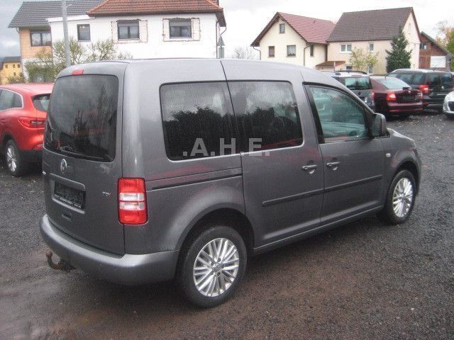 Gebraucht VW Caddy Trendline 102 PS (75 kW) 2014 Grau Van / Kleinbus