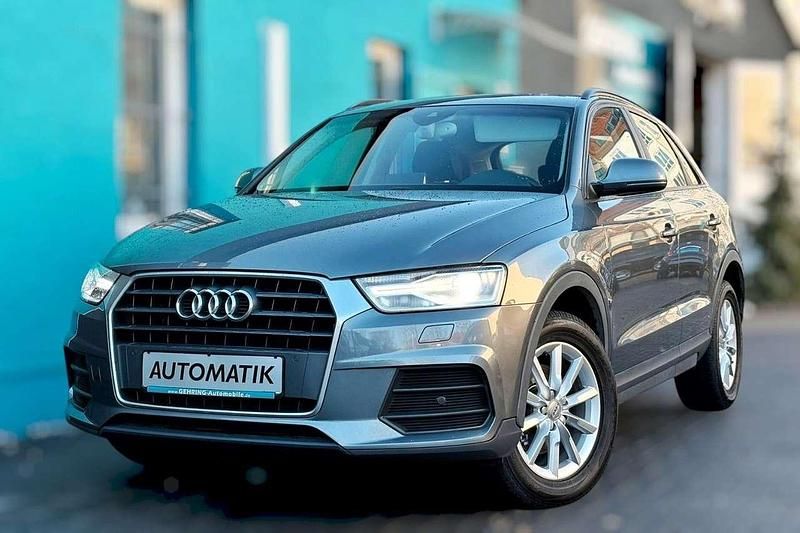 Grau Gebraucht 2015 Audi Q3 Sport SUV | 18.900 € (Fairer Preis) - Bild 1/3