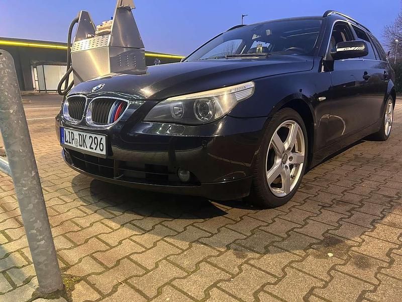 Gebraucht BMW 530 218 PS (160 kW) 2005 Schwarz Kombi