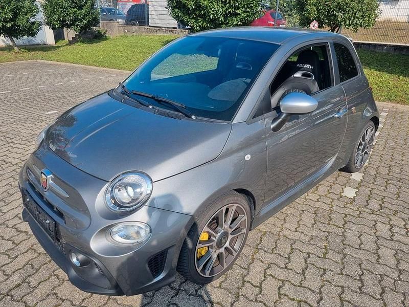 Grau Gebraucht 2024 Abarth 695 Turismo Kleinwagen | 29.900 € (Fairer Preis) - Bild 1/4