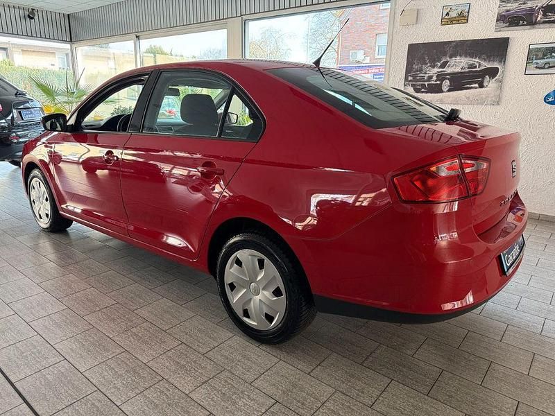 Gebraucht Seat Toledo 4You 86 PS (63 kW) 2014 Rot Kleinwagen