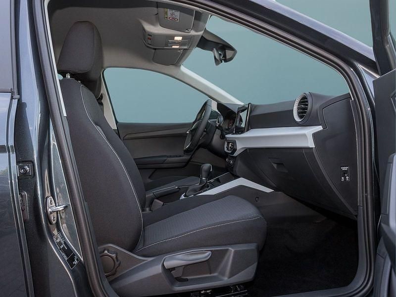 Neu Seat Arona 116 PS (85 kW) 2025 Grau SUV