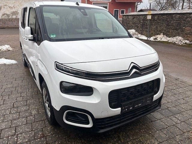 Gebraucht Citroën Berlingo Feel 131 PS (96 kW) 2021 Weiß Van / Kleinbus