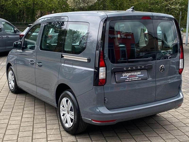Neu VW Caddy 102 PS (75 kW) 2026 Grau Van / Kleinbus