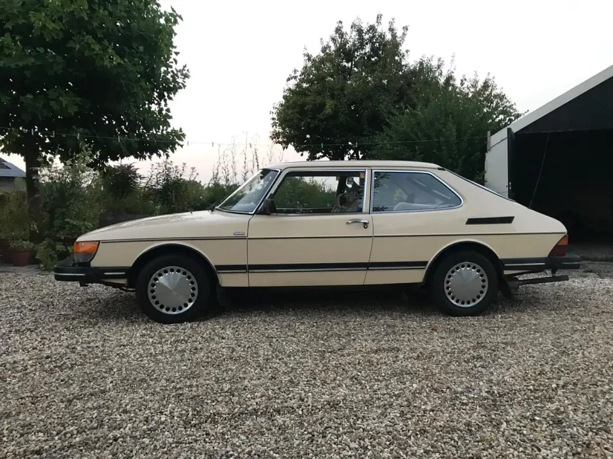 Gebraucht Saab 900 118 PS (86 kW) 1984 Beige Kombi