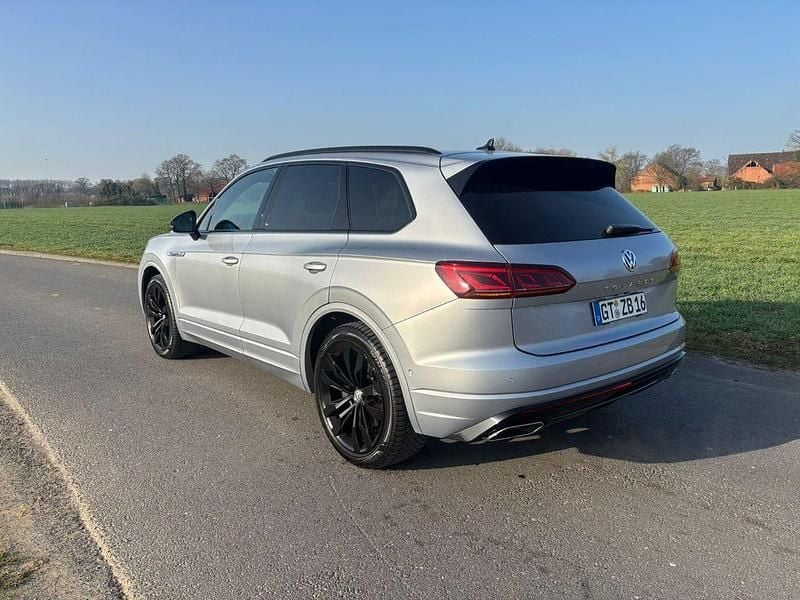 Gebraucht VW Touareg R-line 421 PS (309 kW) 2020 Silber SUV