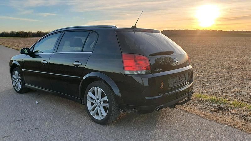 Schwarz Gebraucht 2008 Opel Signum Kleinwagen | 2.550 € - Bild 1/4