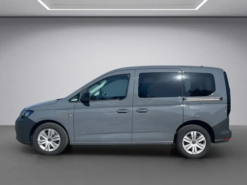 Gebraucht VW Caddy Basis 150 PS (110 kW) 2025 Pure grey Van / Kleinbus