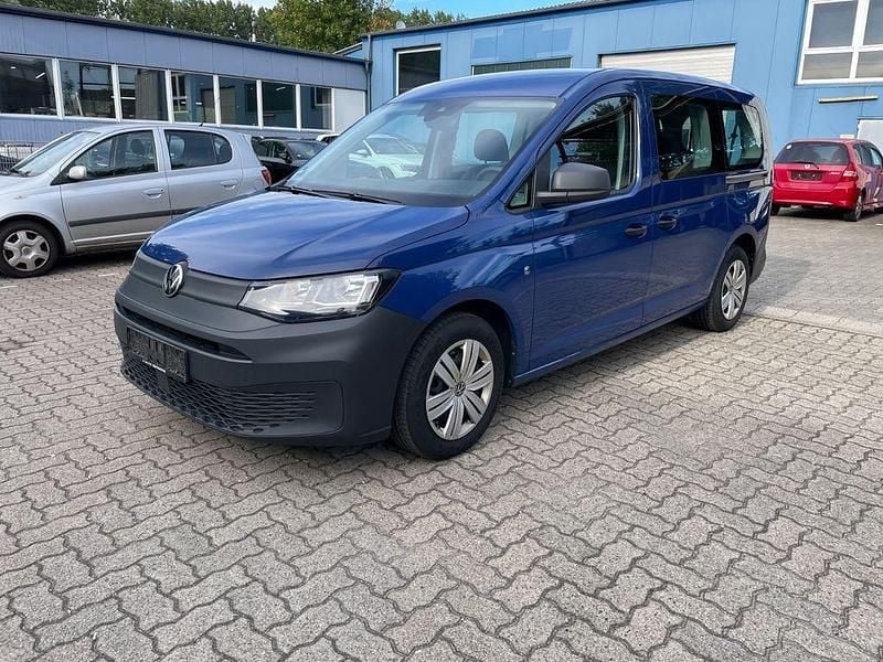 Blau Gebraucht 2021 VW Caddy Maxi Van / Kleinbus | 18.450 € (Etwas zu teuer) - Bild 1/4