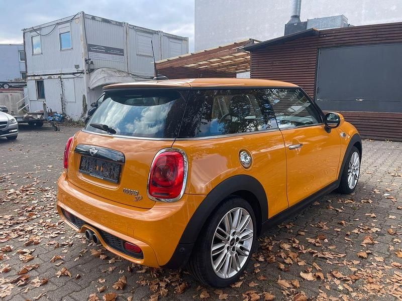Gebraucht Mini Cooper SD 170 PS (125 kW) 2015 Orange Kleinwagen