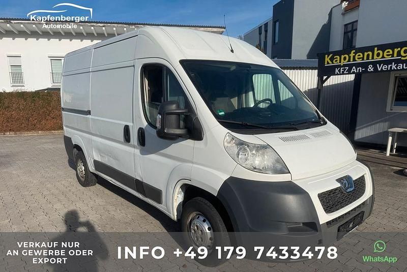 Gebraucht Peugeot Boxer 150 PS (110 kW) 2014 Weiß Van