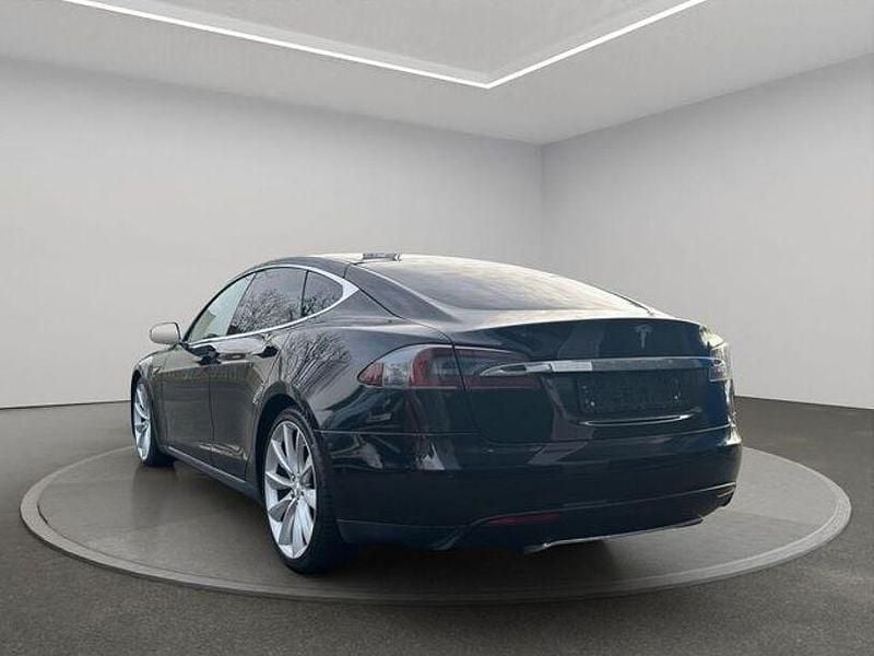 Gebraucht Tesla Model S 311 kW (423 PS) 2015 Schwarz Kleinwagen