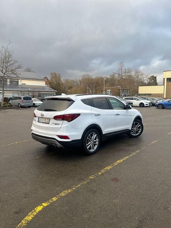 Gebraucht Hyundai Santa Fe Premium 200 PS (147 kW) 2017 Weiß SUV