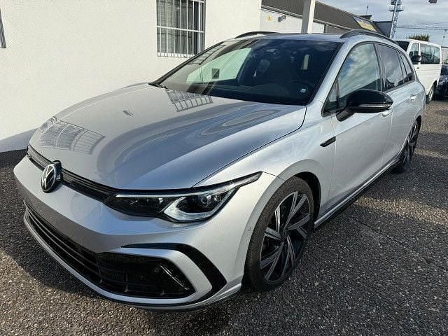 Silber Gebraucht 2021 VW Golf VIII R-line Limousine | 17.017 € (Guter Preis) - Bild 1/4